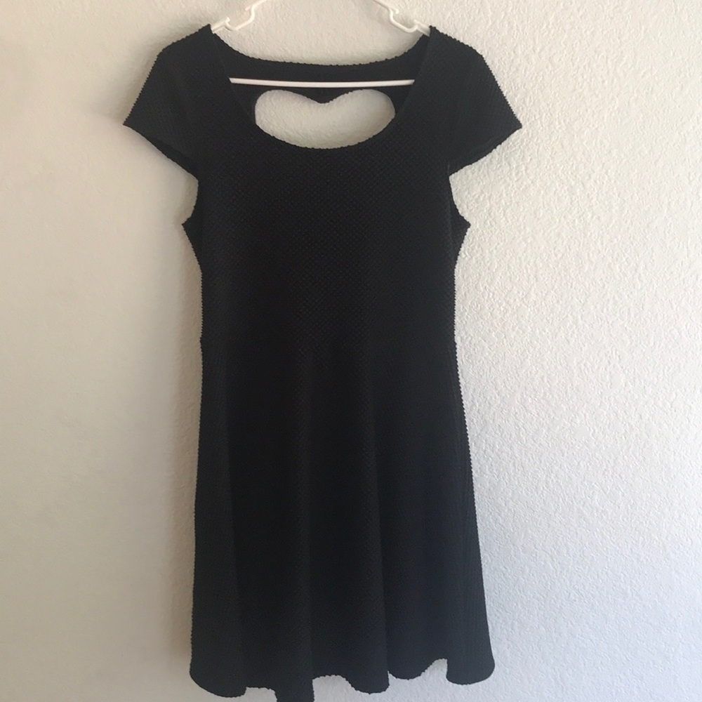 Heart back skater dress 🖤